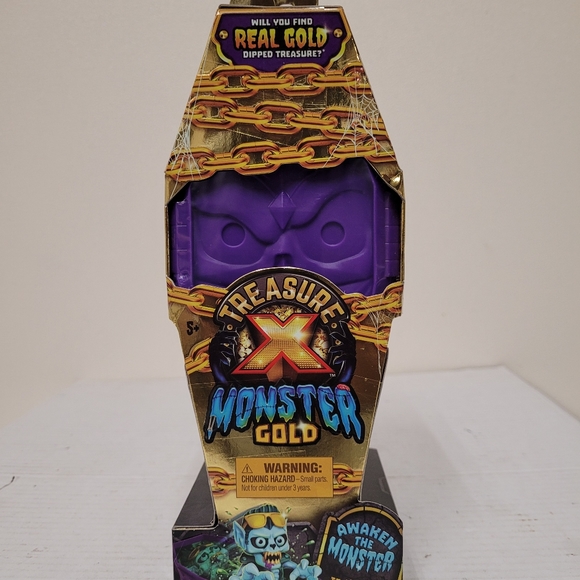 moose Toys Treasure X Monster Gold Monster Coffin 3 Levels Of